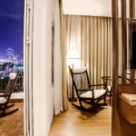 Dilusso Studio Front View Balcony Vs Inside